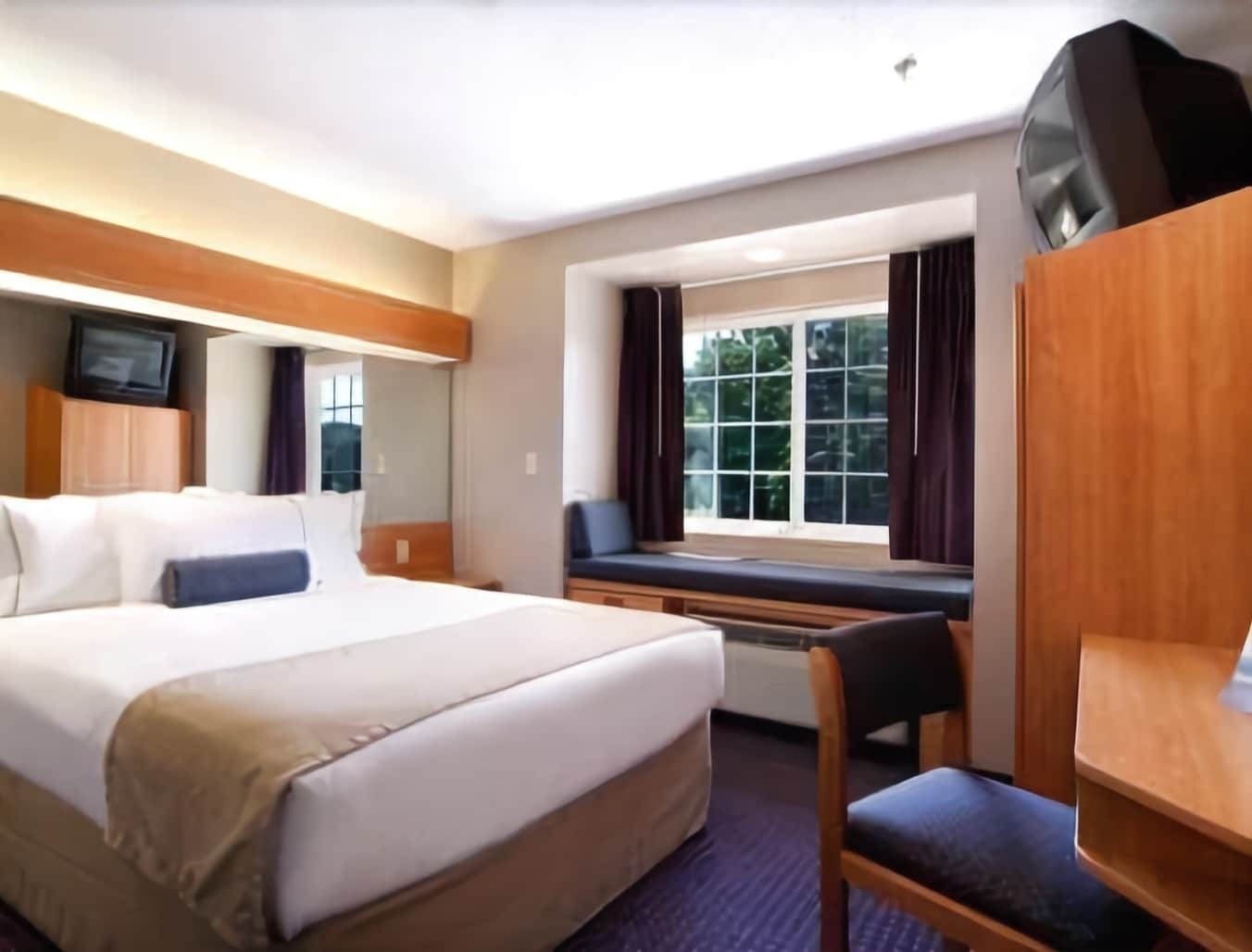 Microtel Inn & Suites By Wyndham Hazelton/Bruceton Mills Quarto foto